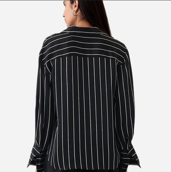 NEW The GAP Relaxed Black And White Striped Button Down Shirt Top Blouse Large P - Picture 5 of 6